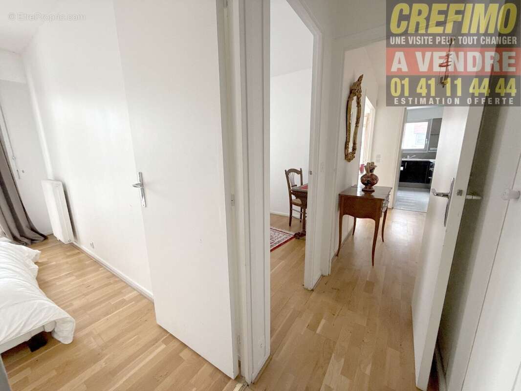 Appartement à COURBEVOIE