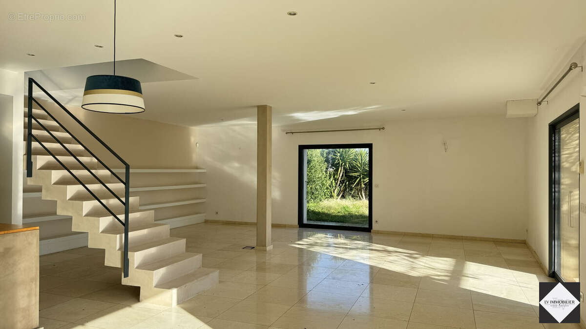 Maison à CANET-EN-ROUSSILLON