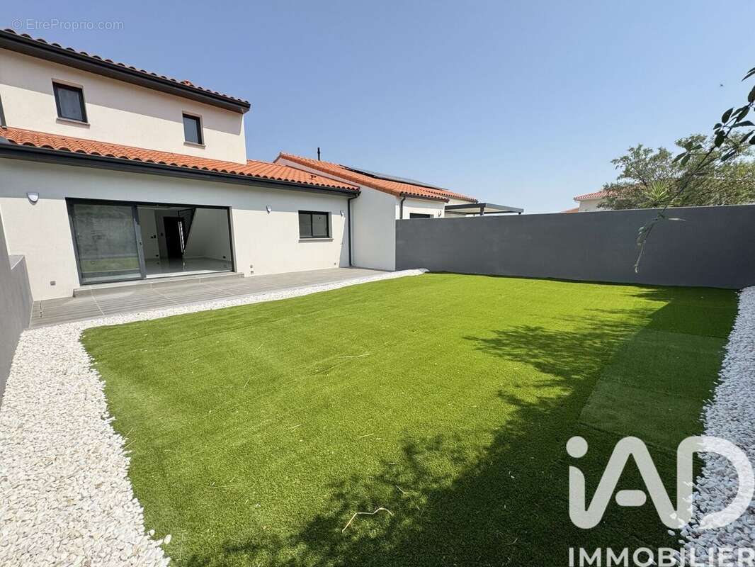 Photo 2 - Maison à PASSA