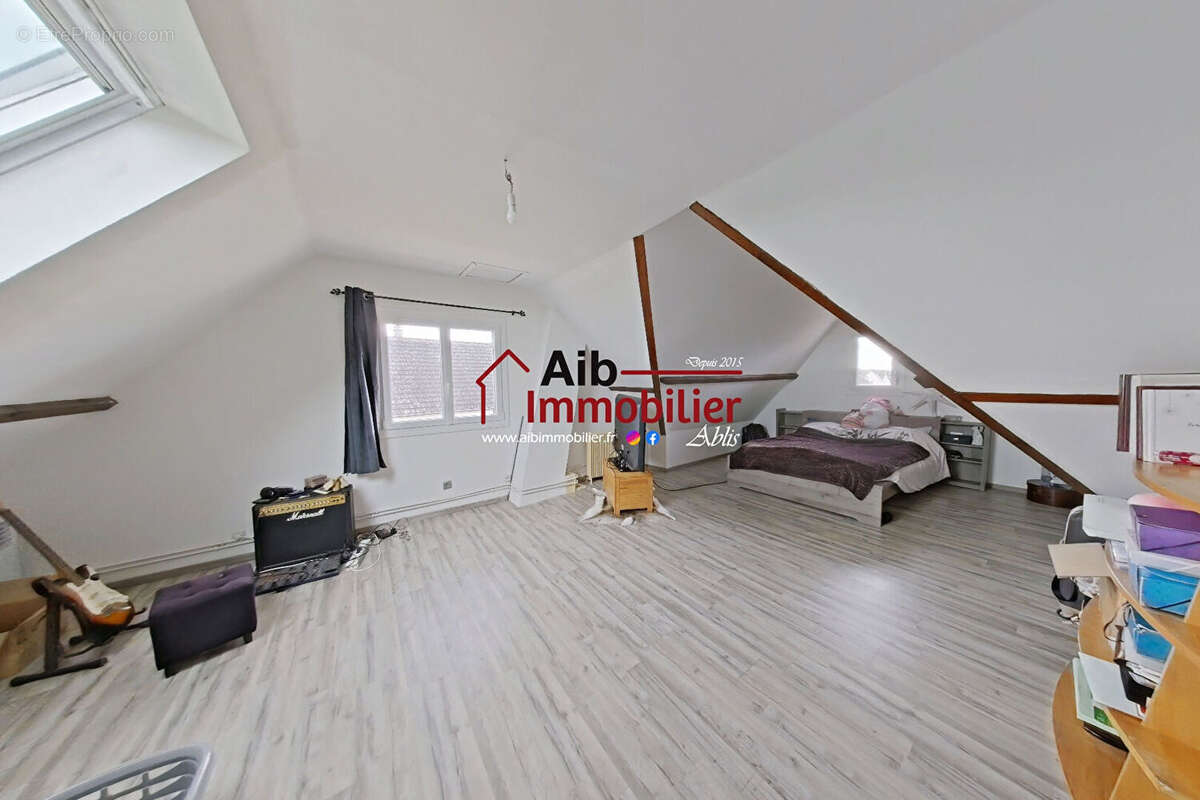 Maison à ABLIS
