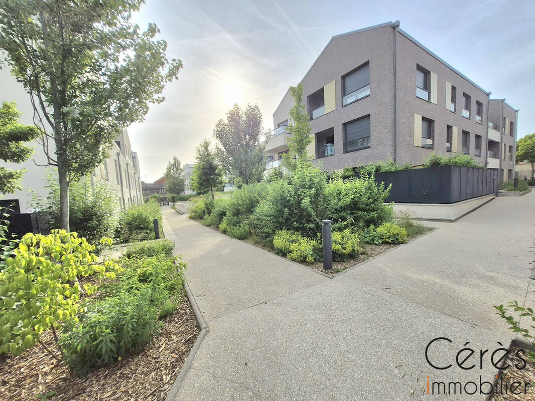 Appartement à ROMAINVILLE