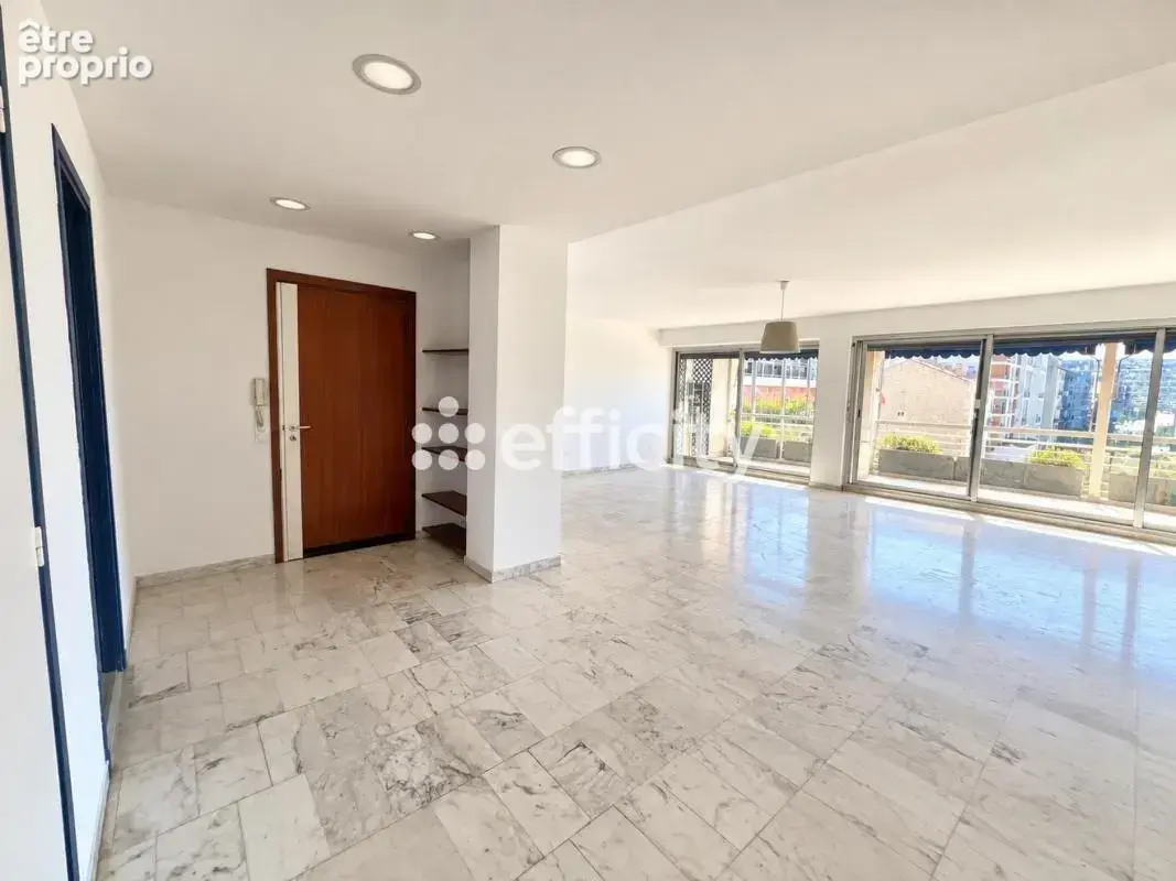 Appartement 5 pièces 139 m² à vendre à Marseille-8e (13008) - photo 5