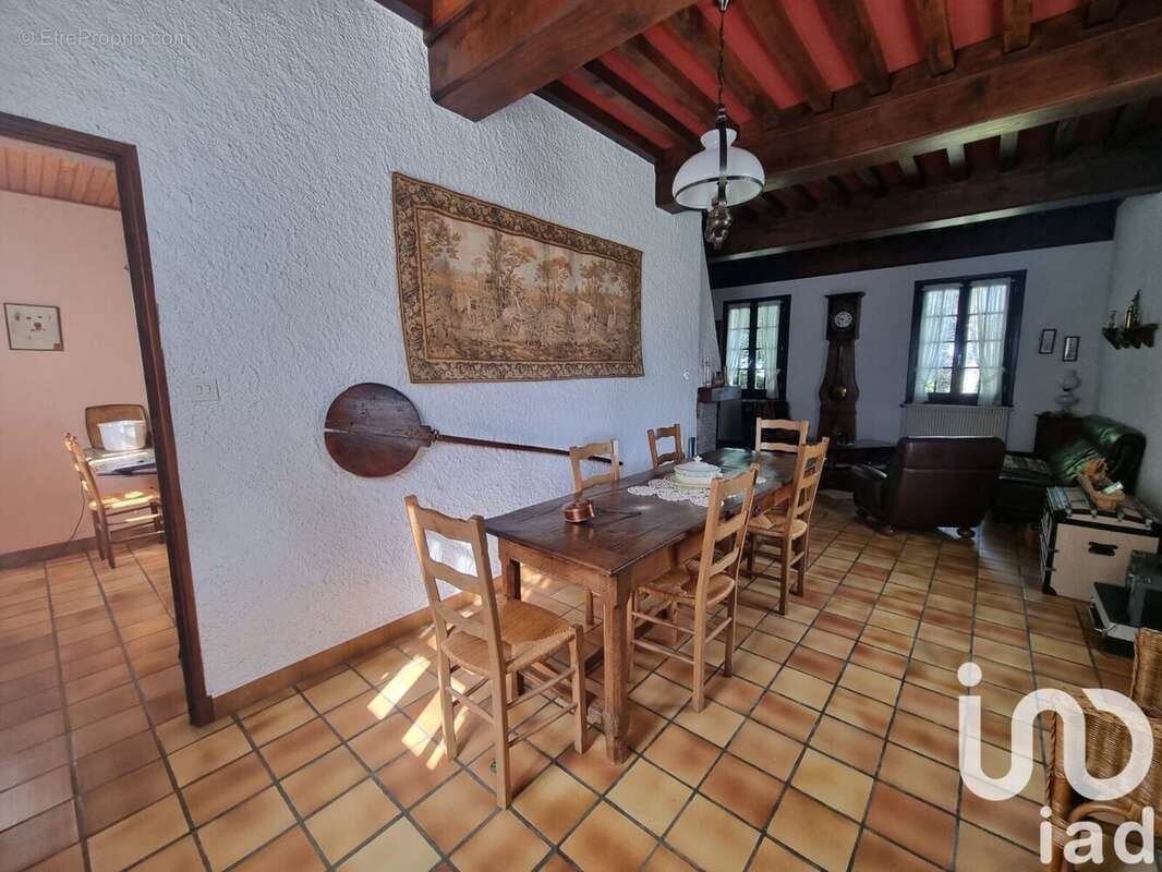 Photo 7 - Maison à GUEUGNON