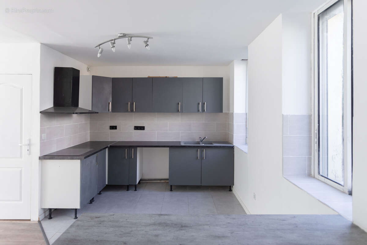 Maison à MARSEILLE-8E