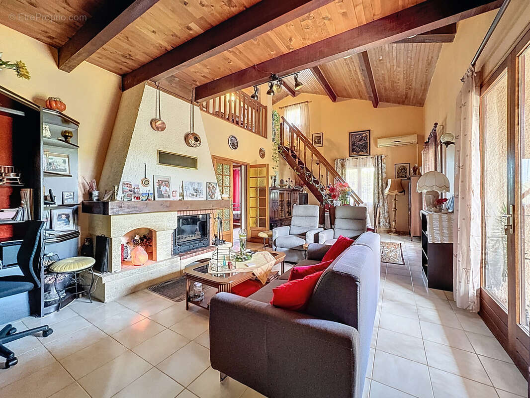 Maison PRUNELLI-DI-FIUMORBO: 5 pièces-140 m2 + Terrain 1450 m2 - photo 3
