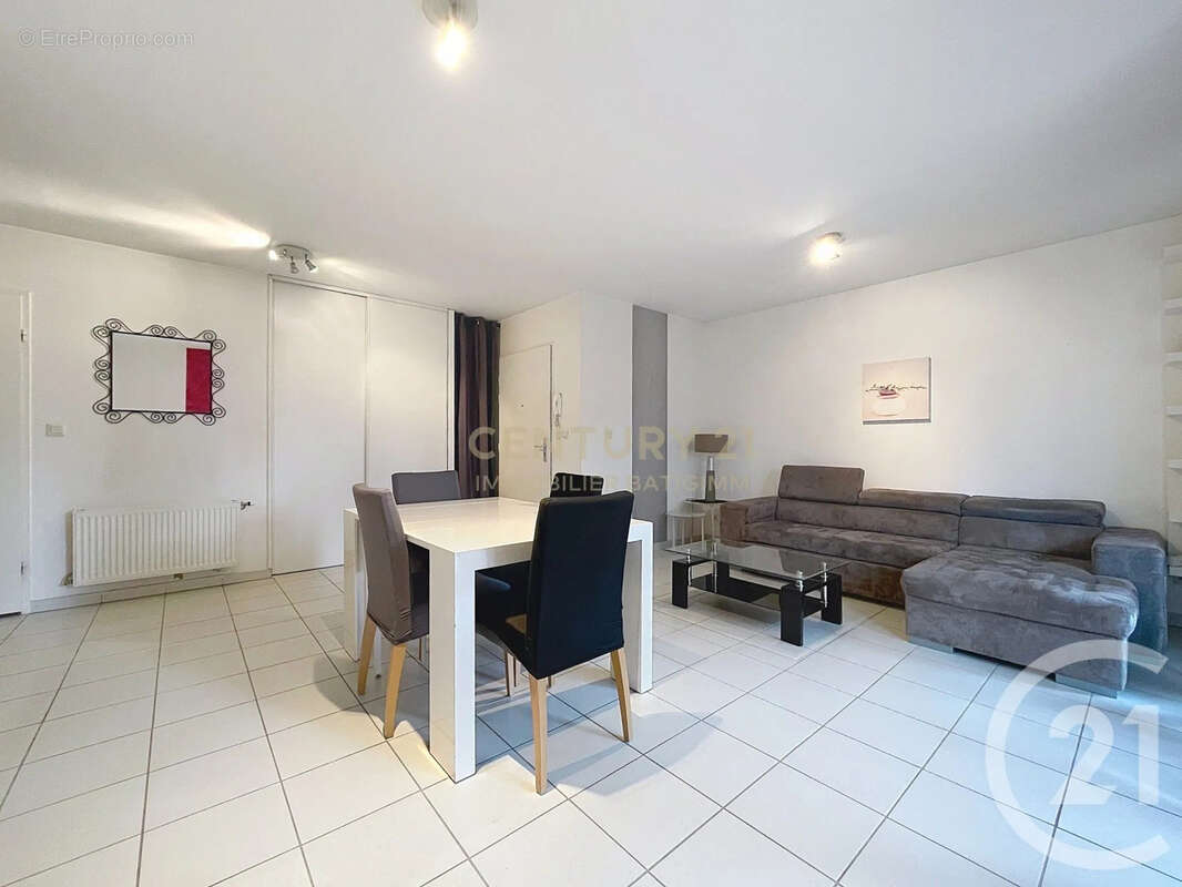 Appartement à BOURGOIN-JALLIEU