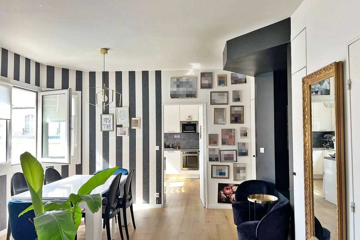 Maison à CHENNEVIERES-SUR-MARNE