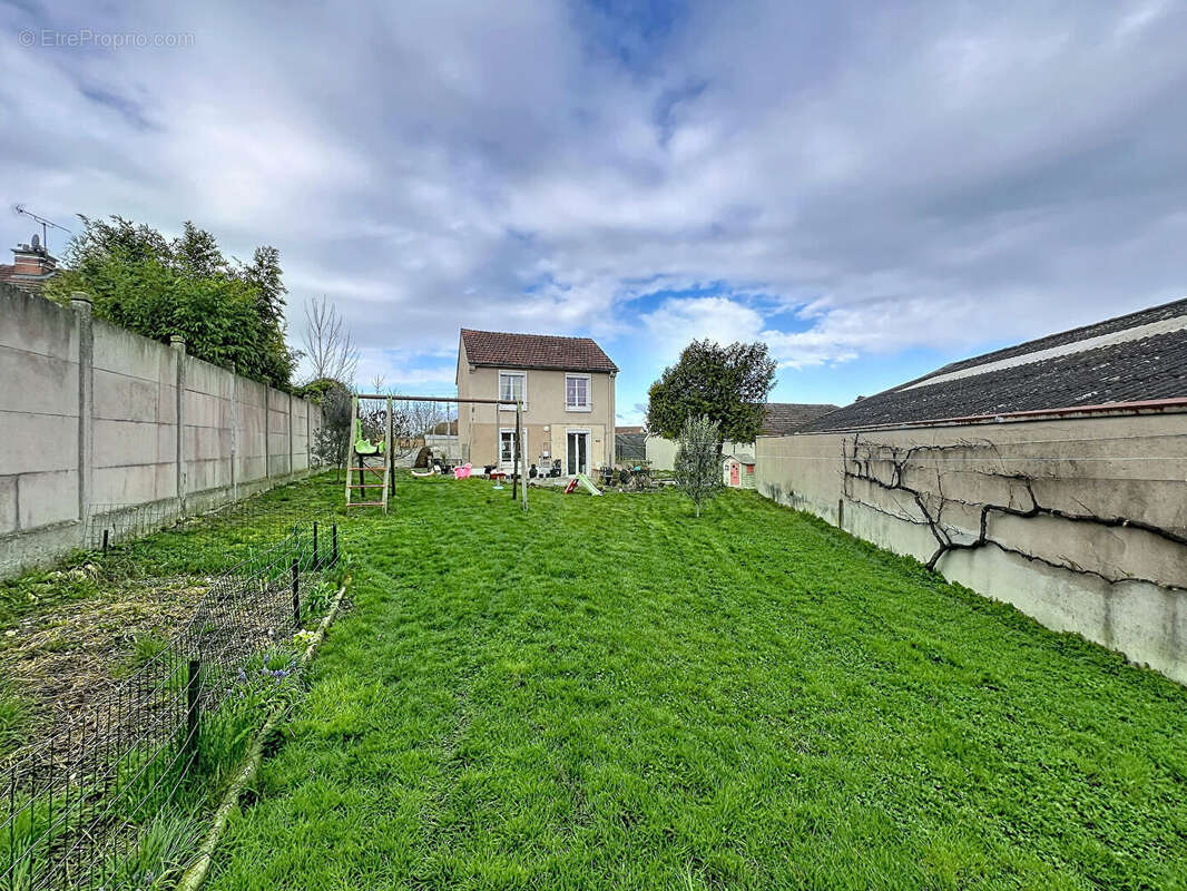 Maison à CHALONS-EN-CHAMPAGNE