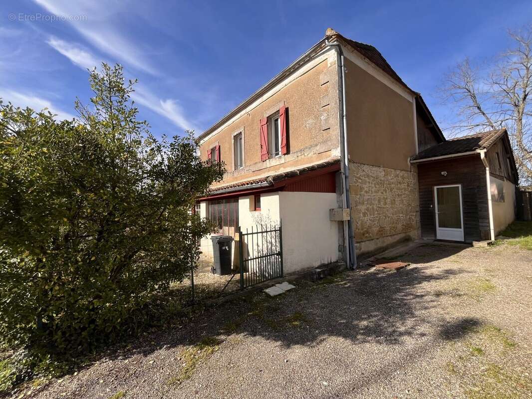 Maison à MONTIGNAC-TOUPINERIE