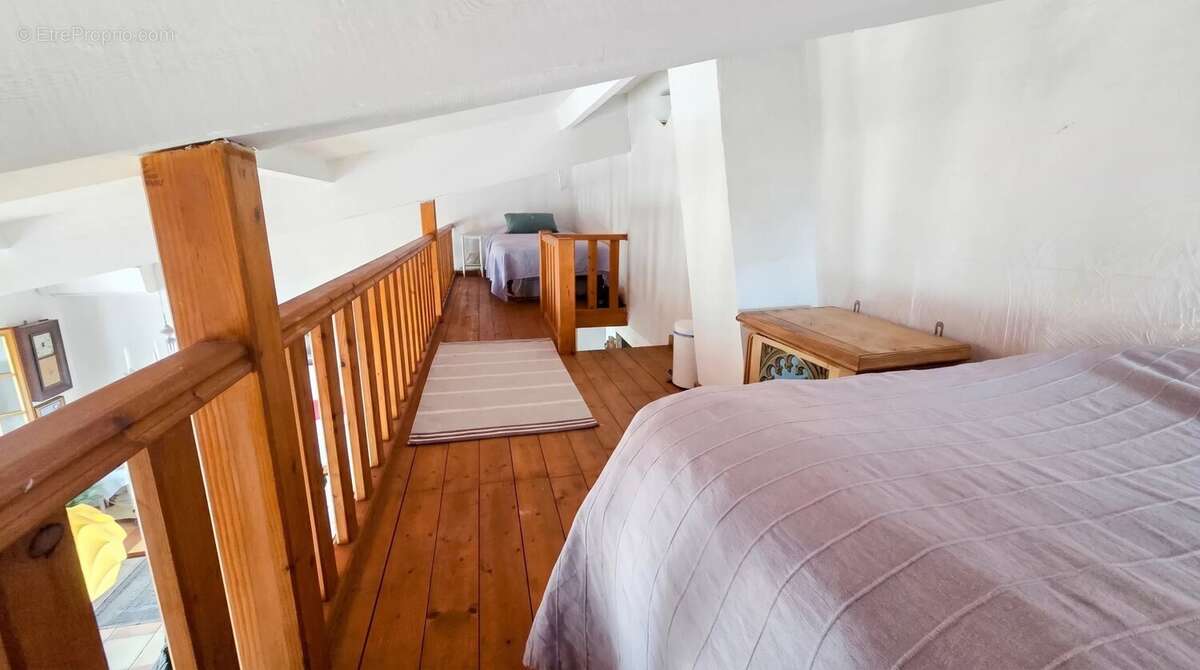 Appartement à FAYENCE