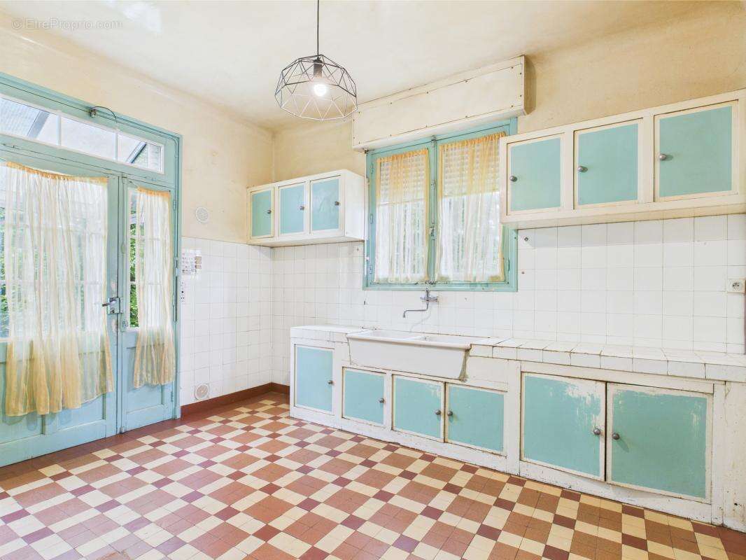 Maison à CORPS-NUDS