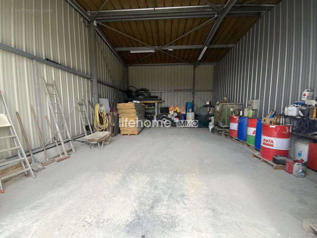 Commerce à DEOLS