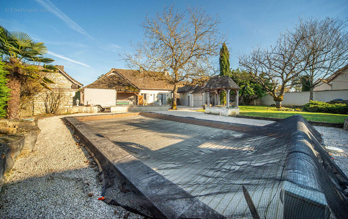 Maison à FONTAINES