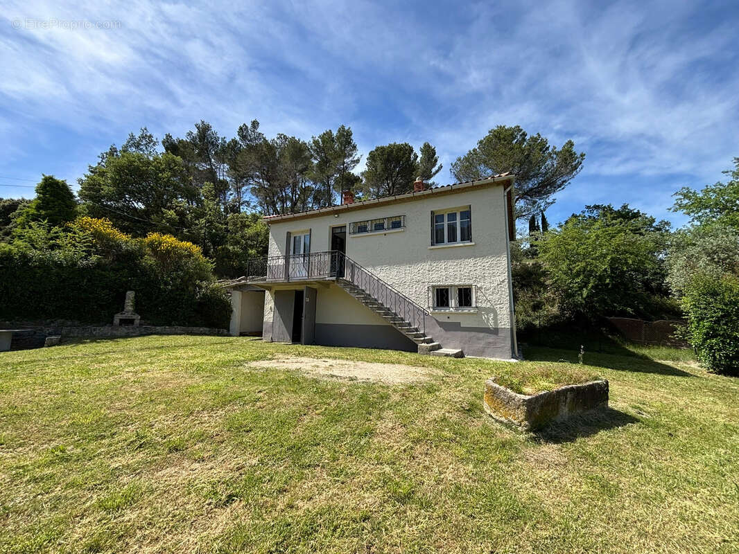 Autre à ENTRECHAUX