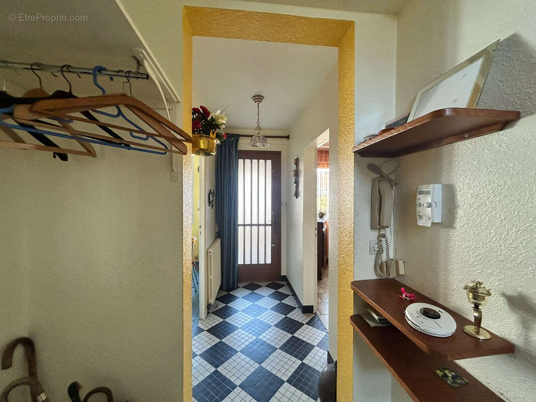 Maison à VILLEDIEU-LES-POELES