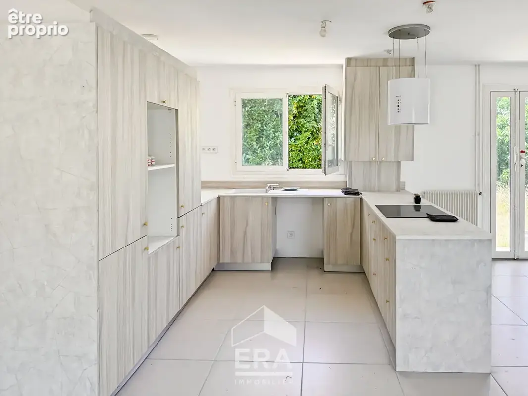 Mérignac Capeyron -Maison de plain-pied 109 m² - parcelle de 578 m² - photo 5