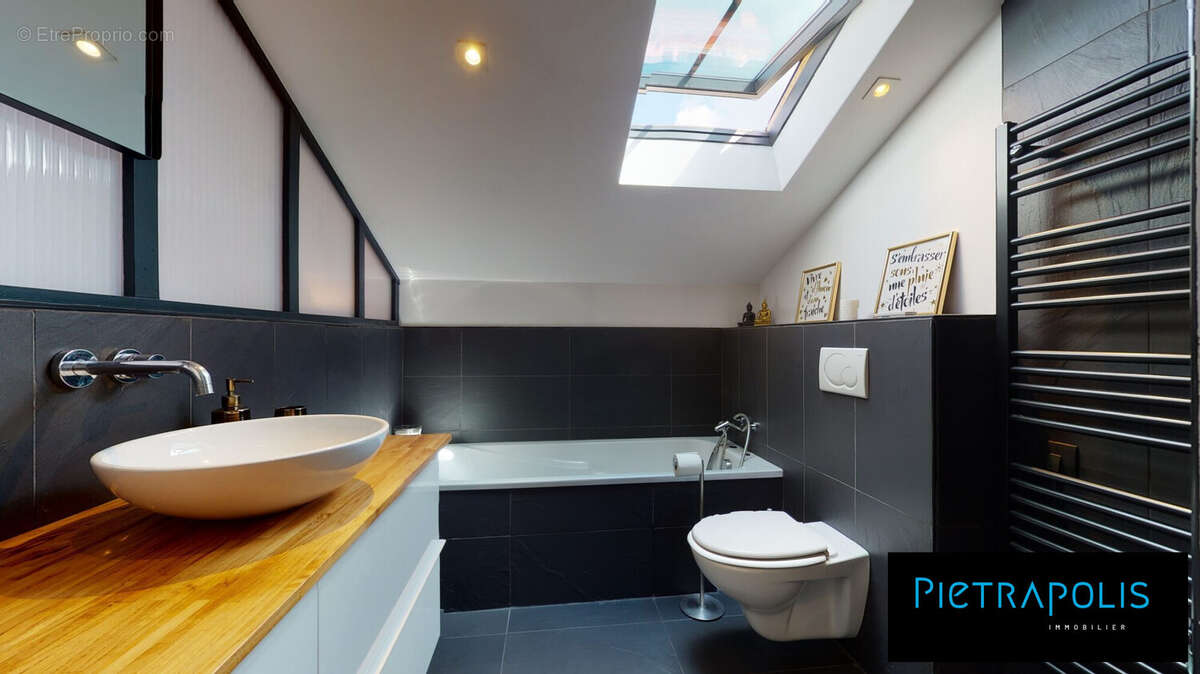Appartement à LYON-7E
