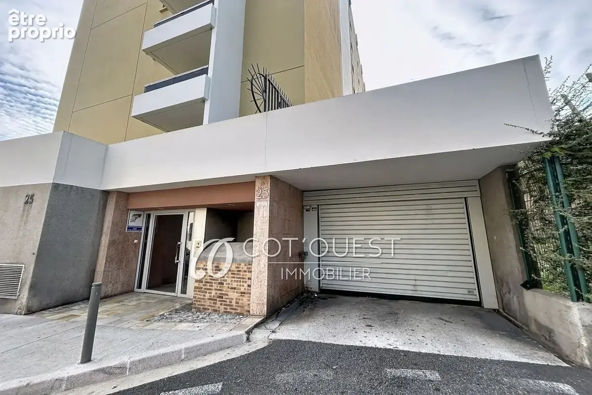 Parking à vendre à Nice (06200) - photo 1