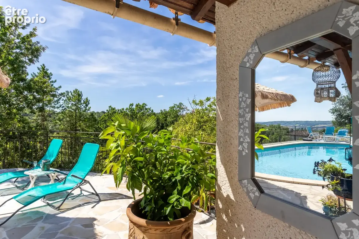 Maison de campagne avec piscine, annexe, dépendances et garage - photo 30