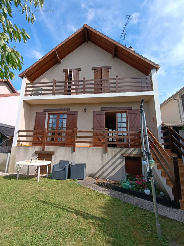 Maison à HOUILLES