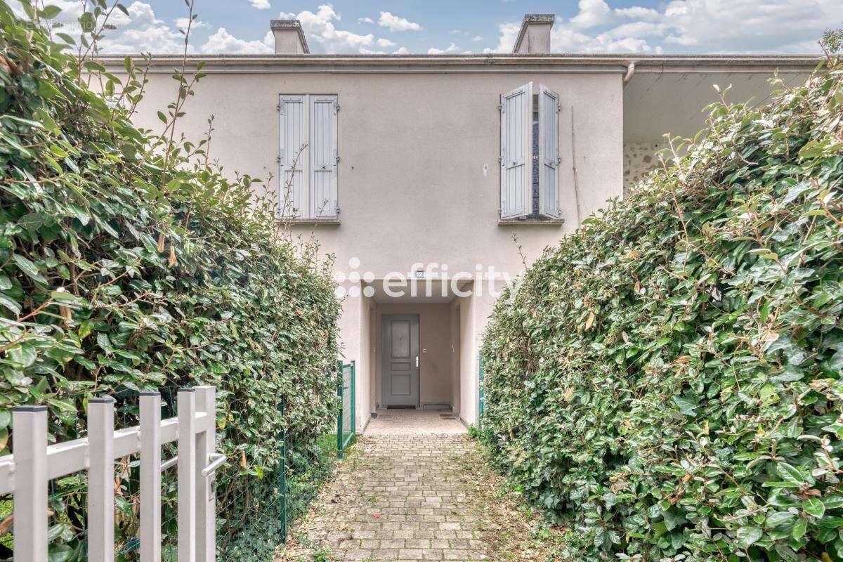 Appartement à CHESSY