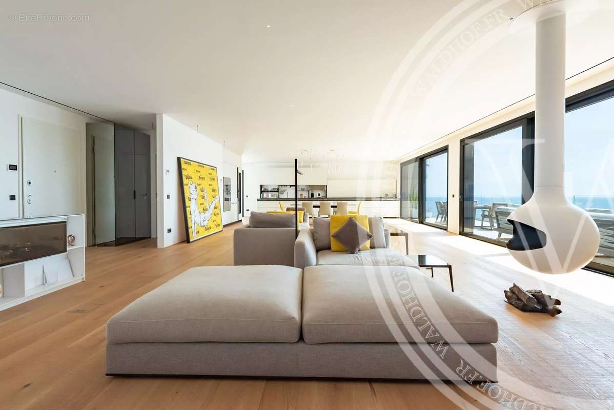 Maison à ROQUEBRUNE-CAP-MARTIN