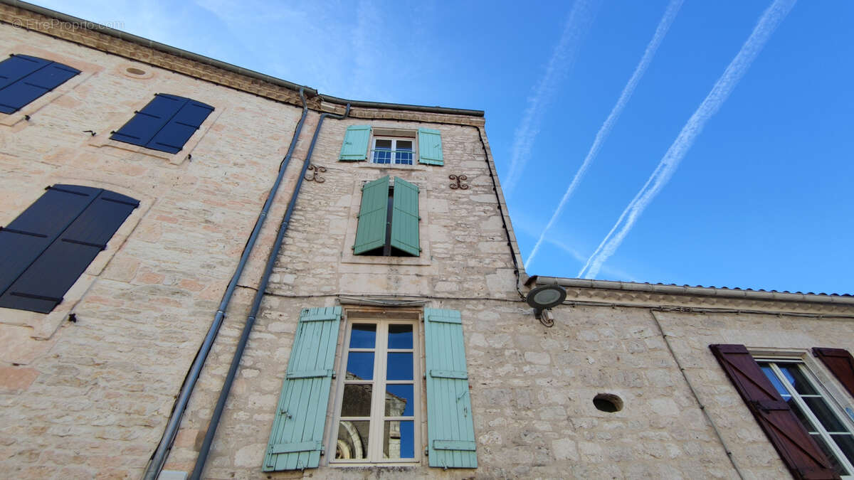 Appartement à BAGAT-EN-QUERCY