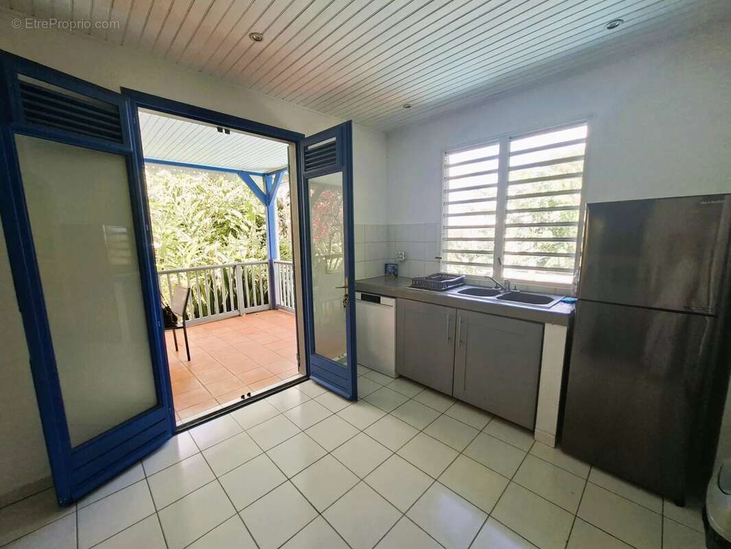 Maison à LES TROIS-ILETS