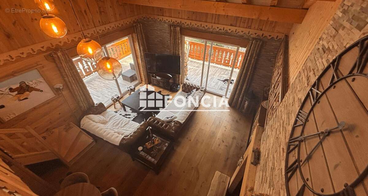 Maison à COLMARS