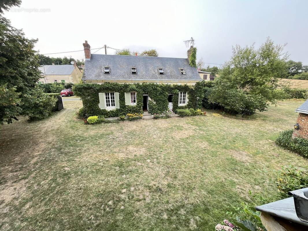 Maison à LAVENAY