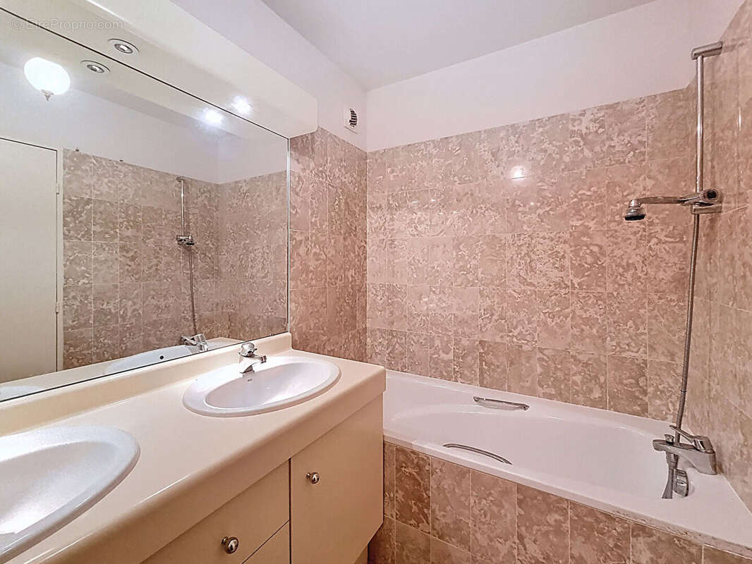 Appartement à CHATILLON