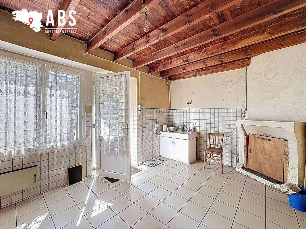Maison 93 m² à Nivillac  - photo 7