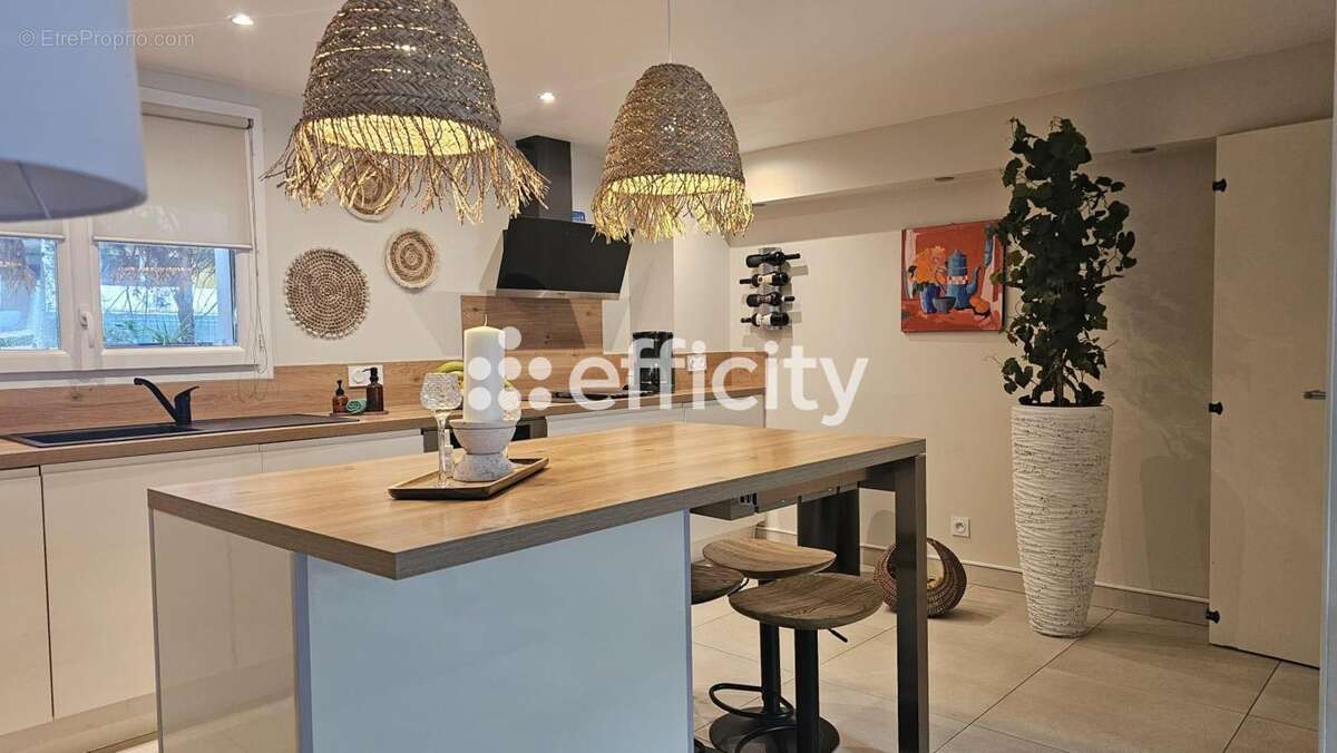 Maison à SAINT-GEORGES-D'ORQUES