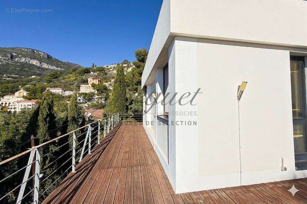 Maison à ROQUEBRUNE-CAP-MARTIN