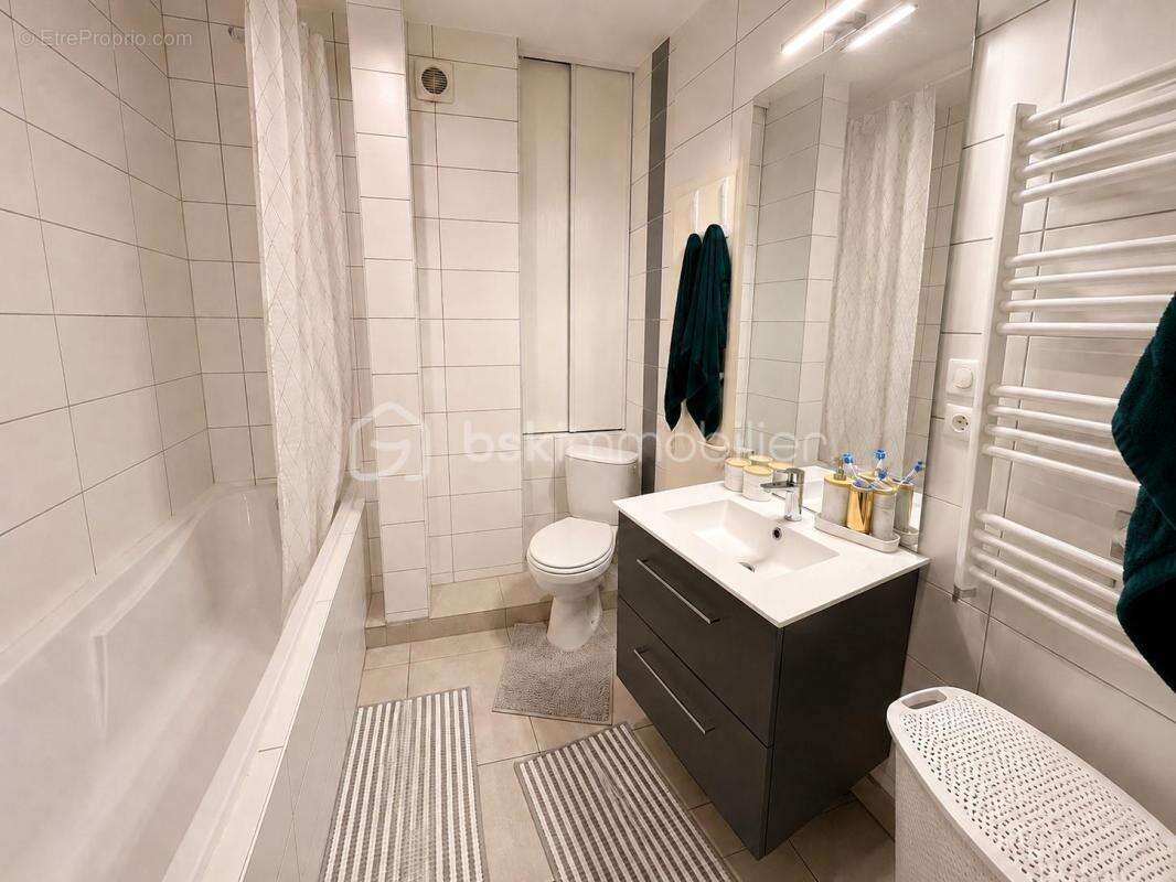 Investissement locatif – Appartement 3 pièces vendu loué – Rue d'Illzach à Mulhouse - photo 4