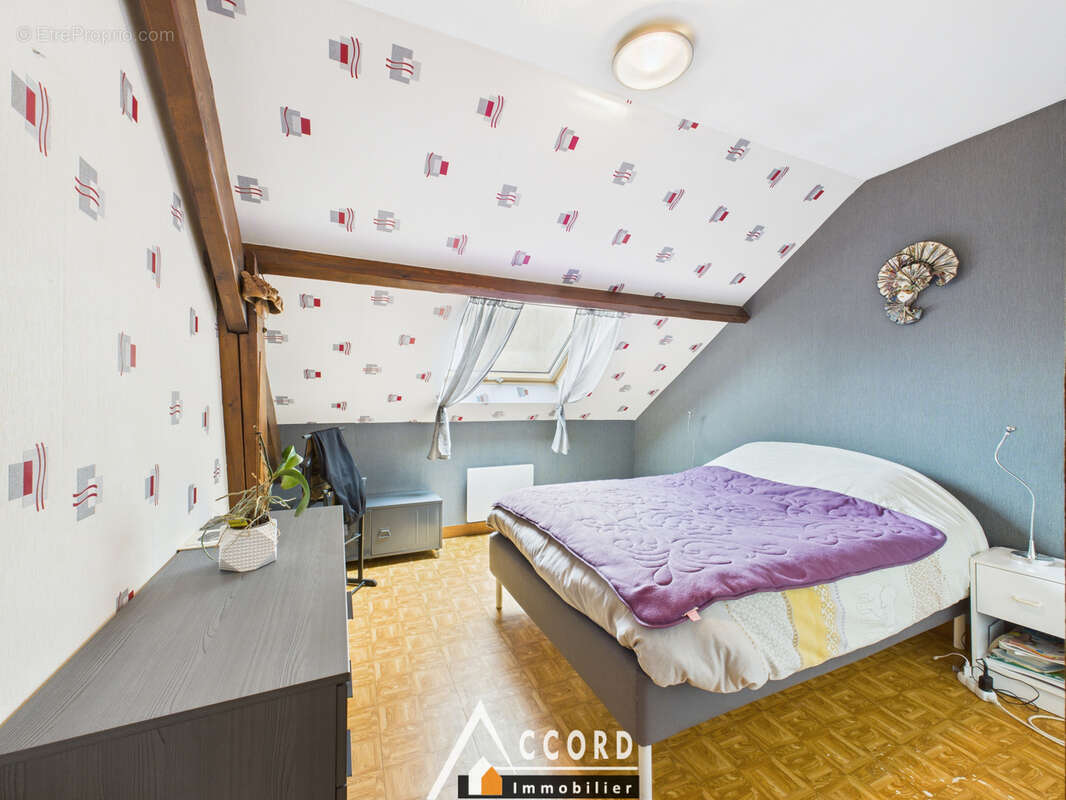 Maison à SARTROUVILLE