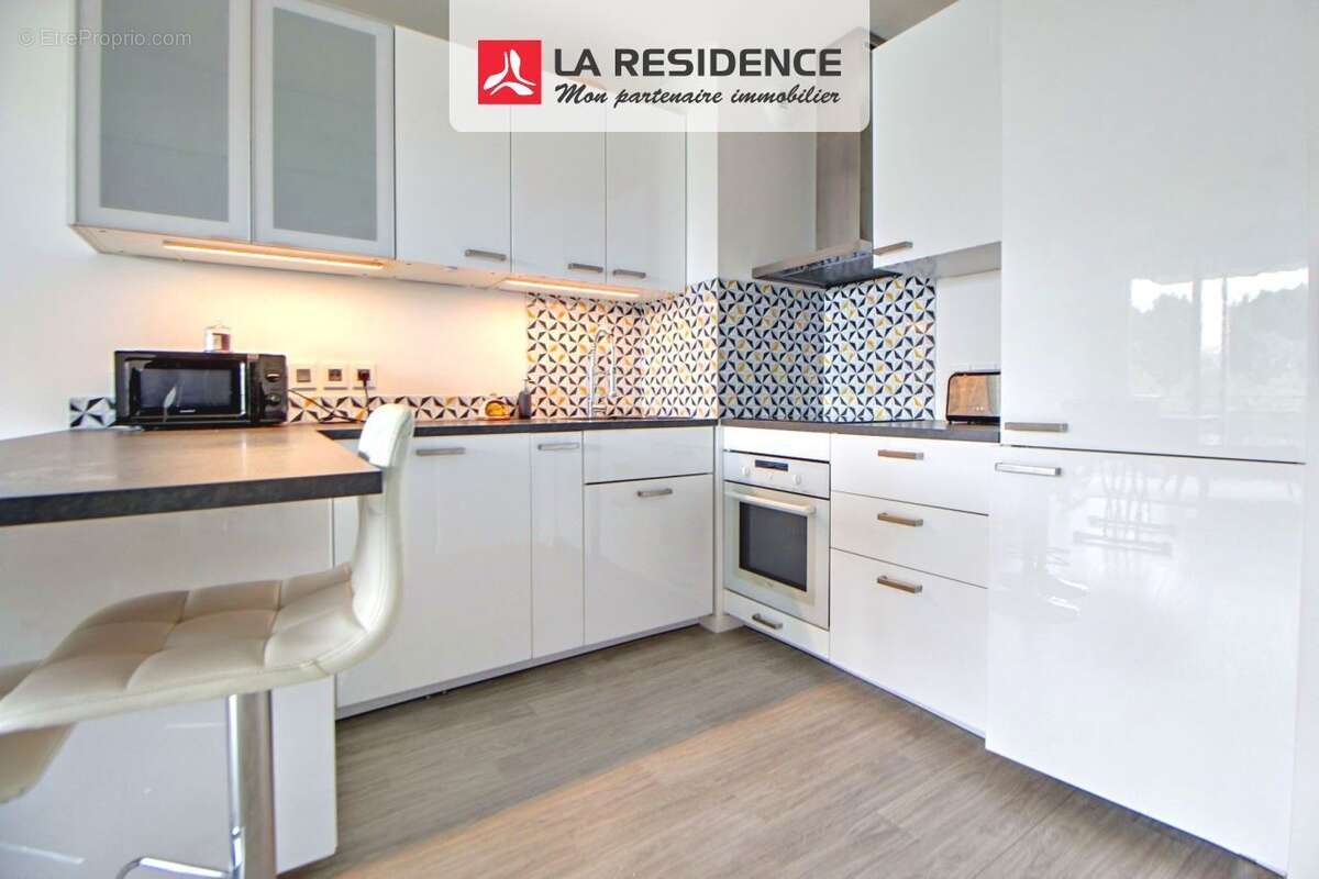 Appartement à HARDRICOURT