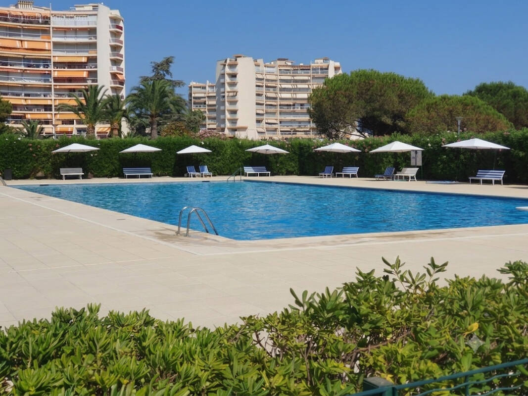 Appartement à MANDELIEU-LA-NAPOULE
