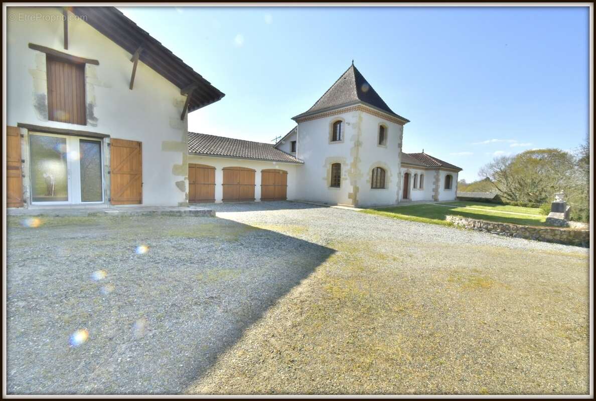 Propriete 13 ha - maison de maitre + appartement - classe energie b - photo 23