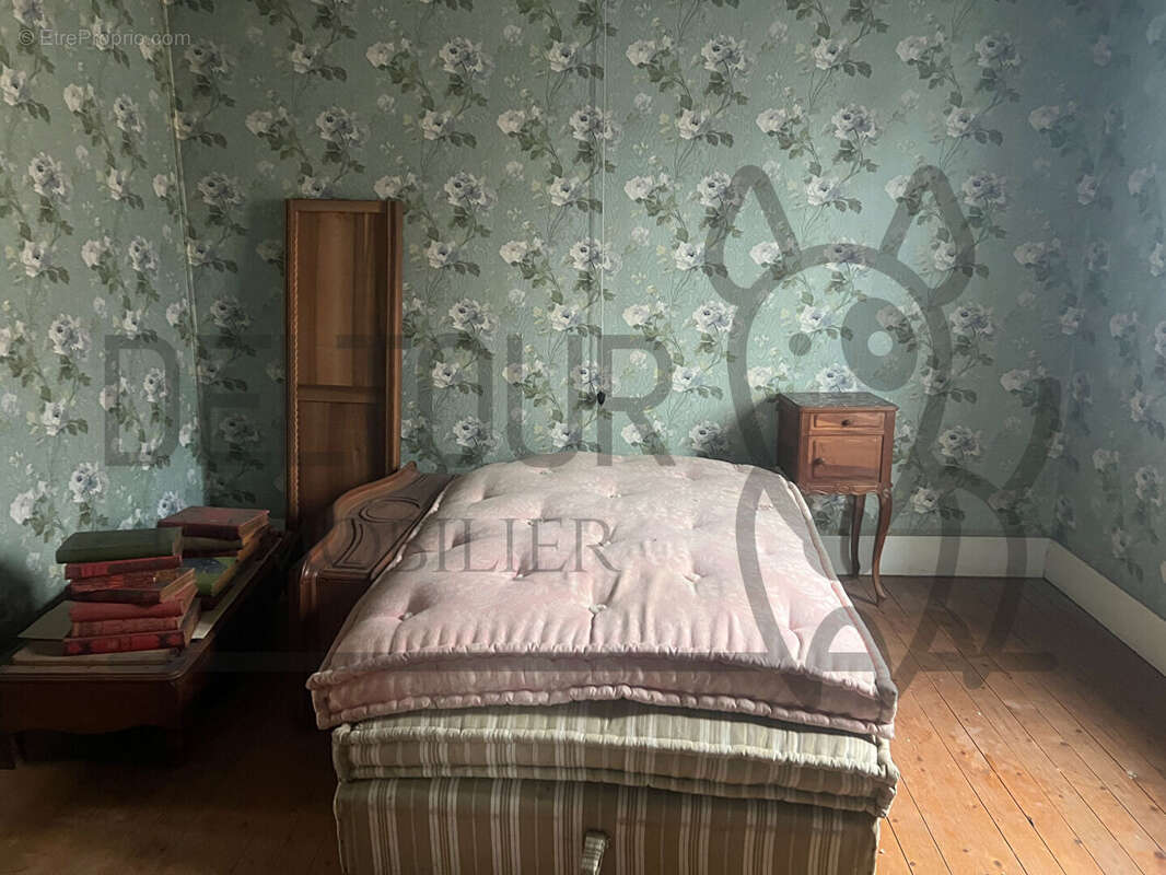 Maison à COULOMMIERS