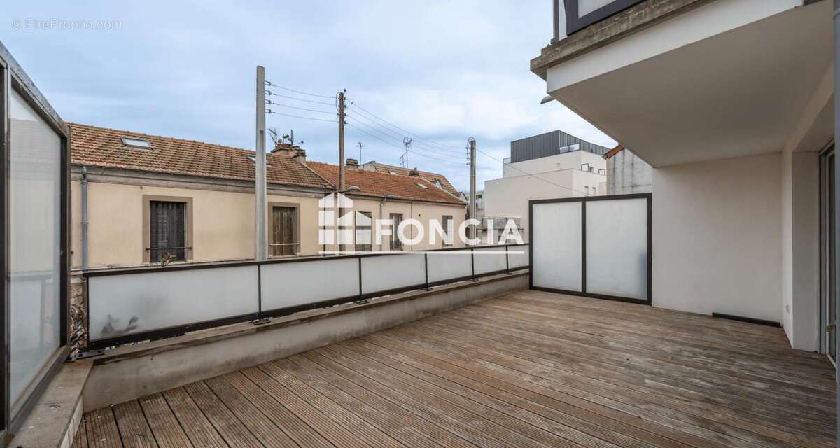 Appartement à LE BOURGET