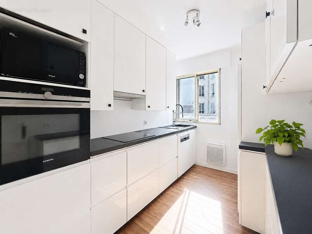 Photo 5 - Appartement à PARIS-14E