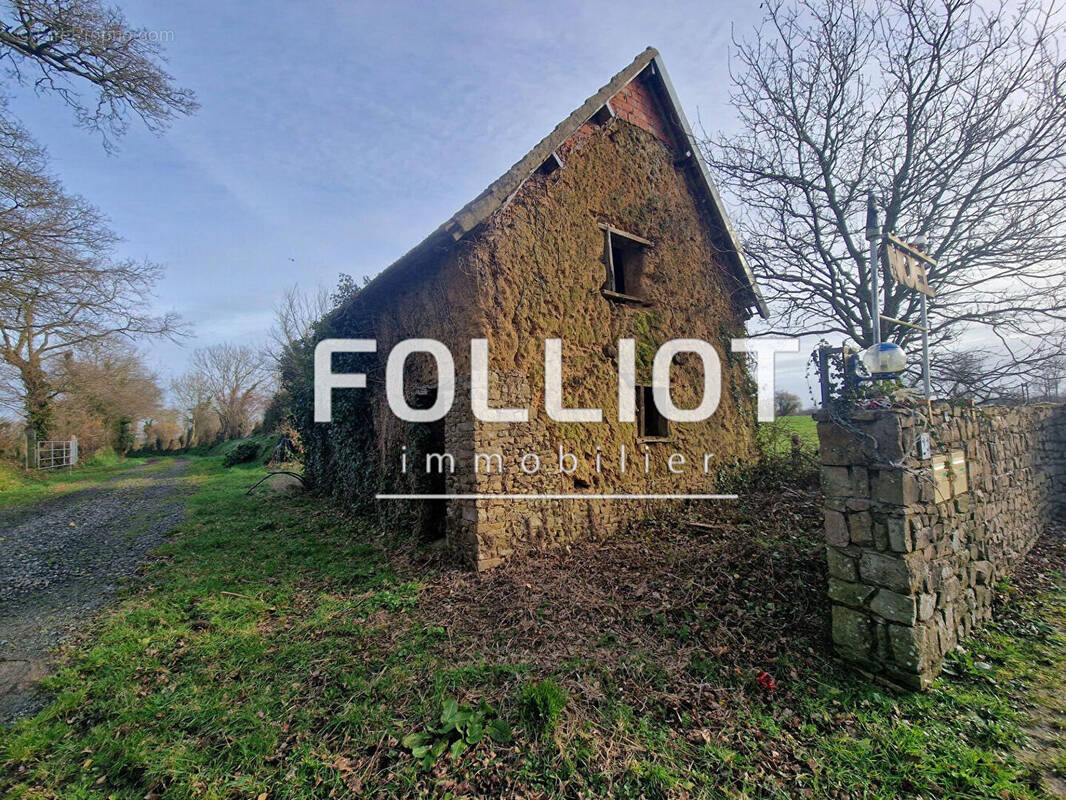 Maison à SAINT-PATRICE-DE-CLAIDS