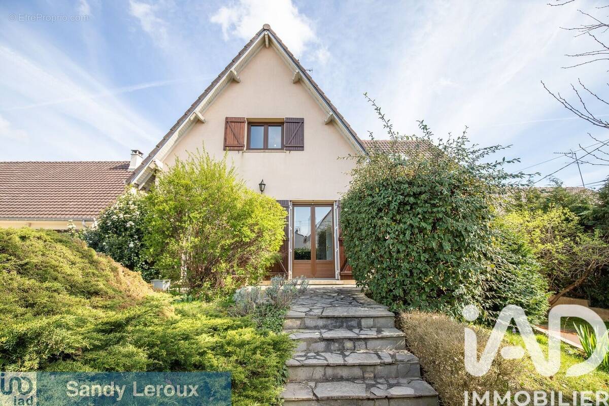 Photo 1 - Maison à YERRES