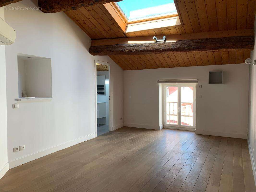 Maison à FONTAINES-SUR-SAONE