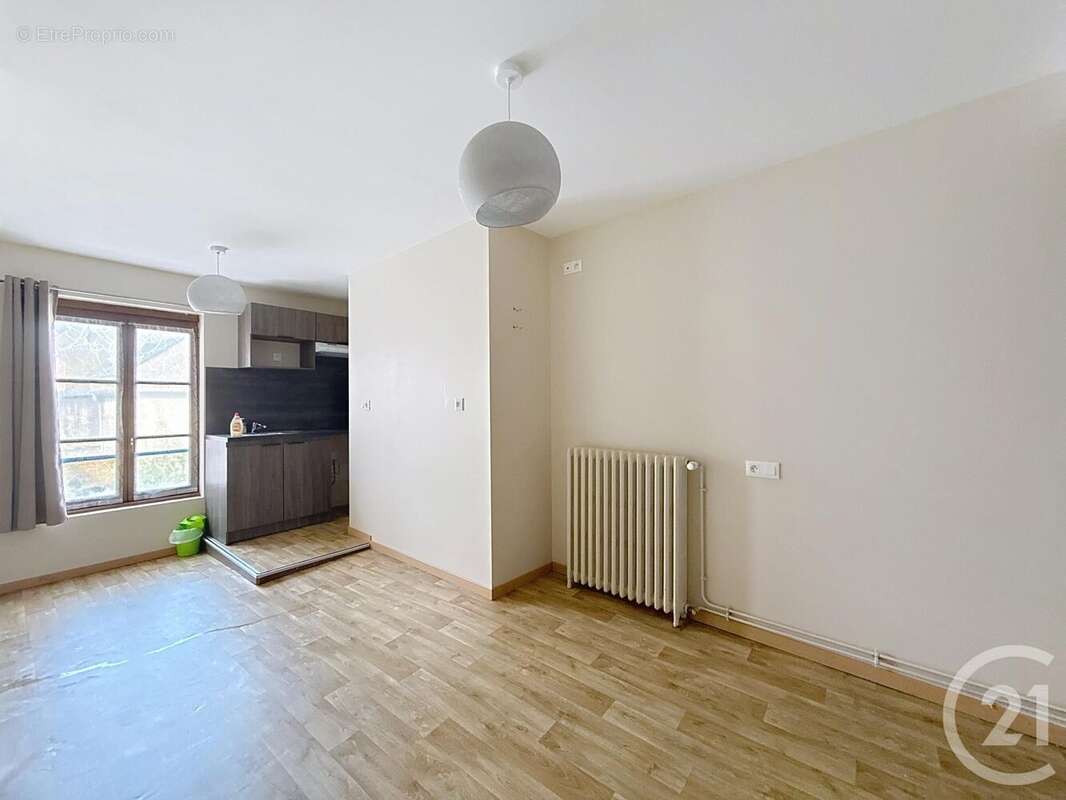 Autre à BAR-SUR-SEINE