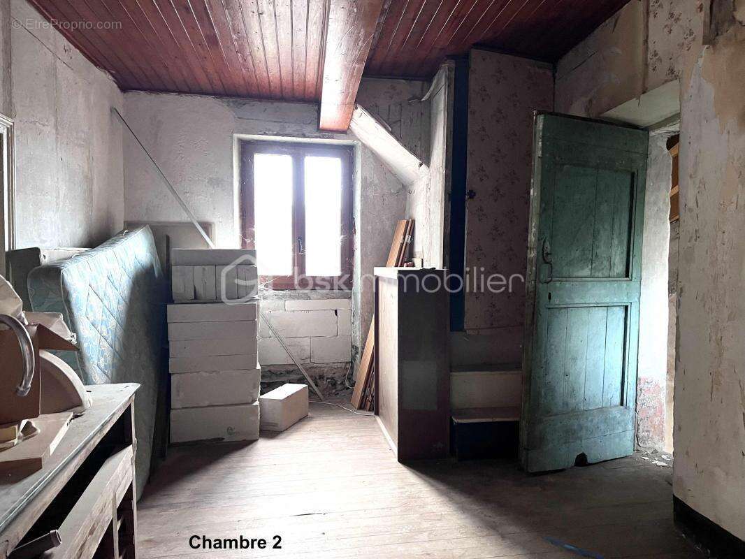 Maison à BEZ-ET-ESPARON