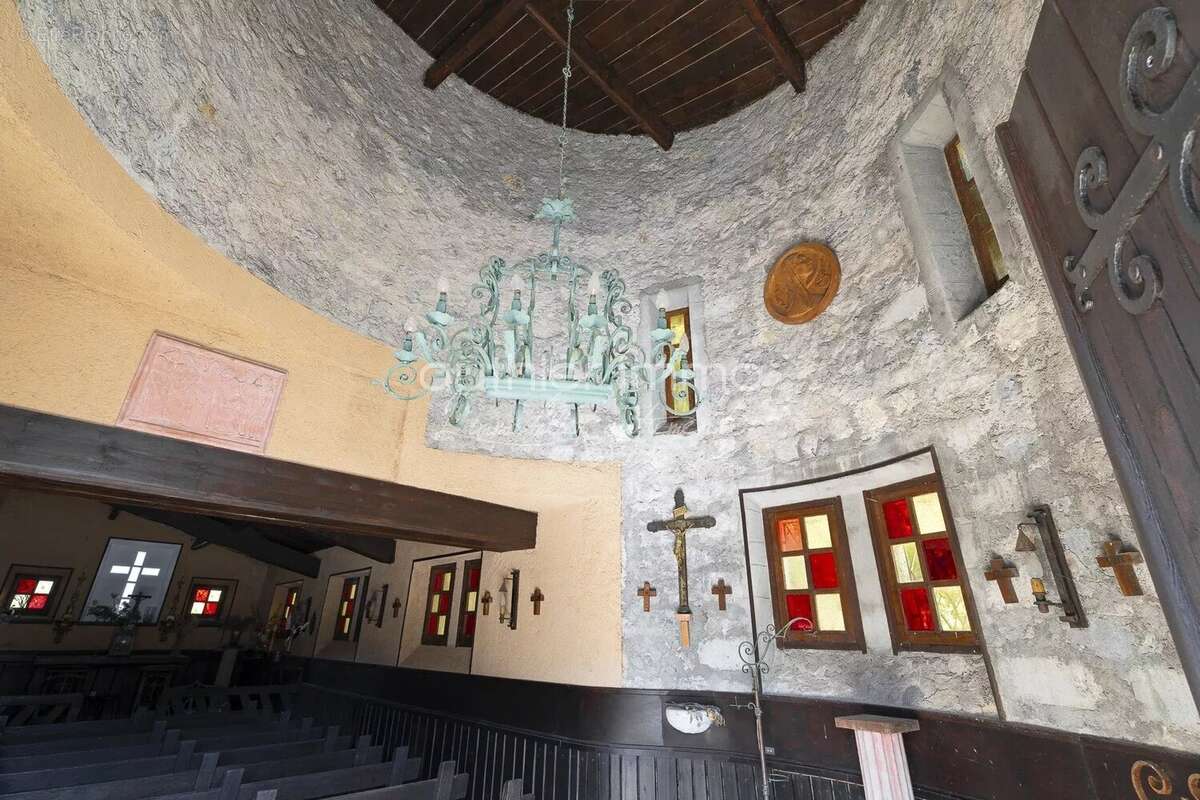 Maison à SERANON