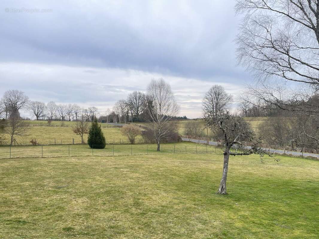 Maison à RILHAC-XAINTRIE