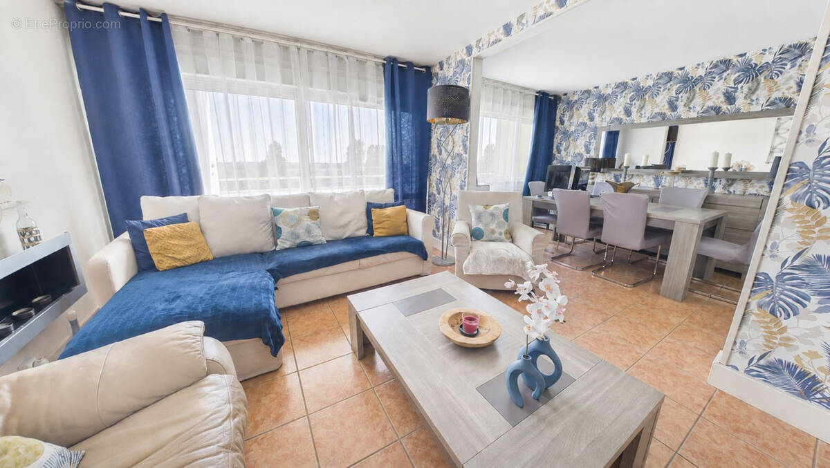Appartement à RIS-ORANGIS